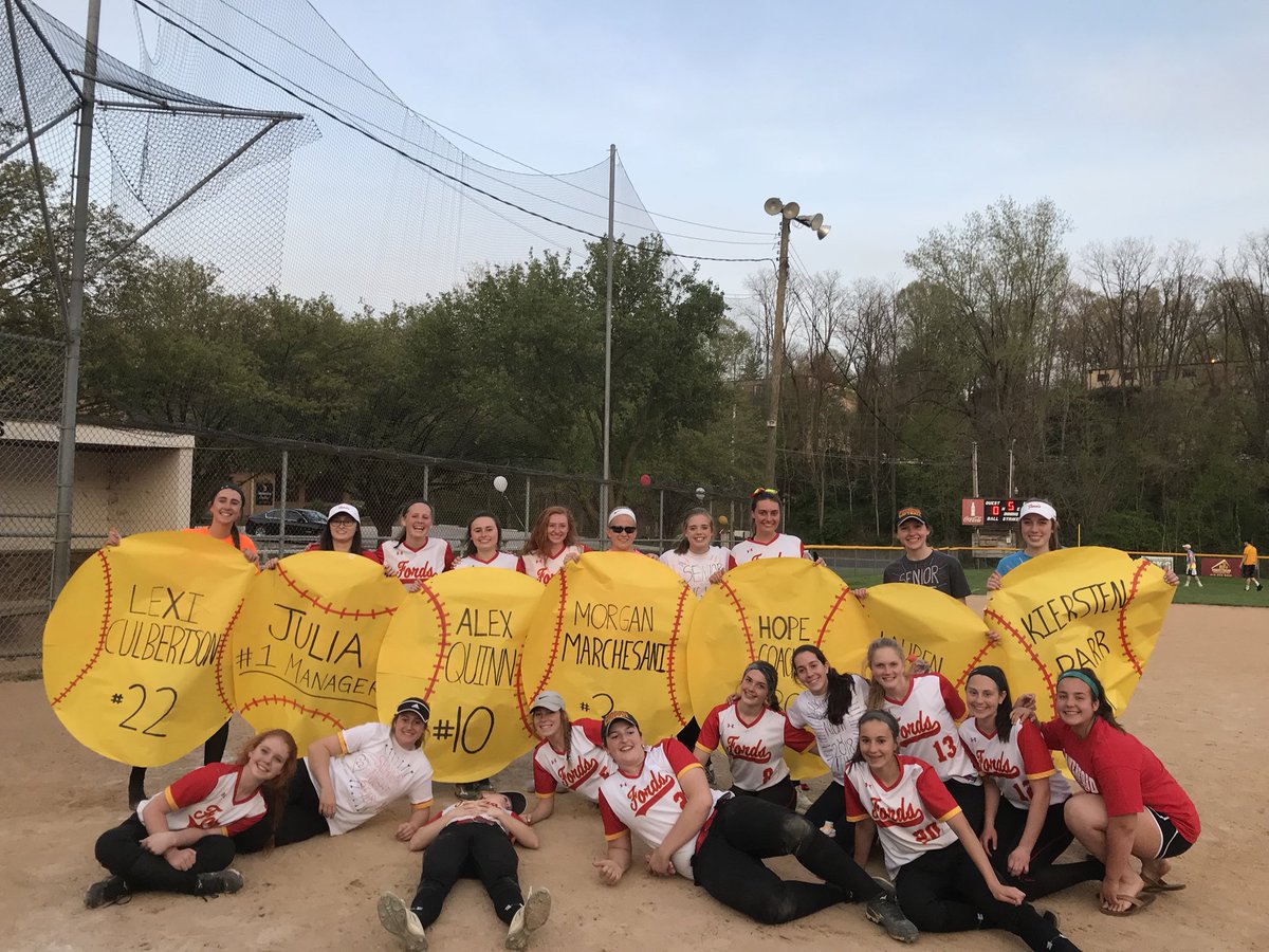fords_softball's tweet photo. Big thank you to everyone that made senior night so special last night! DONT FORGET away game vs UD today at 3:45!!!!!! ❤️💛 https://t.co/SitrlCEatY