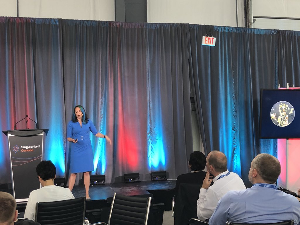 paulzed's tweet image. Fascinating life sciences Stanford leader Dr. Tiffany Vora disrupting living systems for programming the future for life&amp;amp;medicine  👍@SingularityUCan #disruption #dnacode