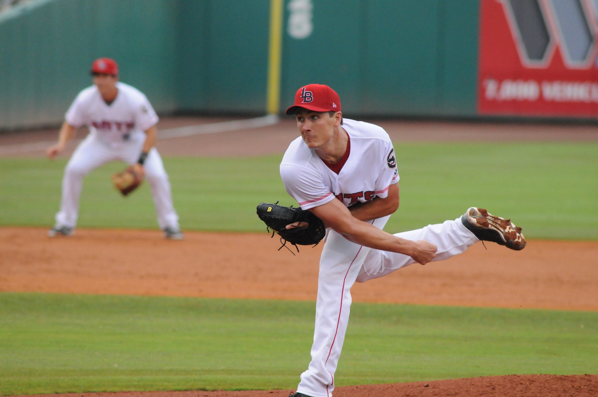Join us in wishing a Happy Birthday to a pair of former Louisville Bats pitchers, Homer Bailey & Amir Garrett! 