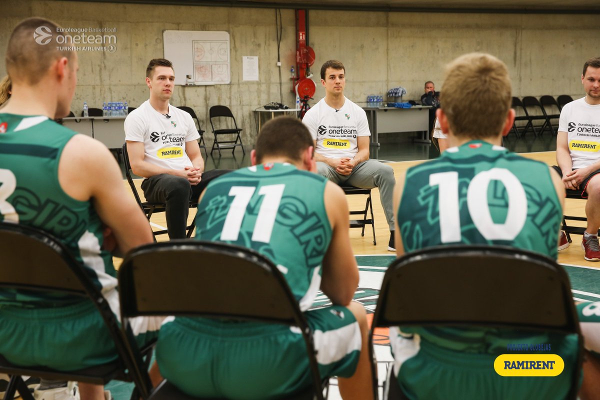 "You need to avoid [bad influences] and do the things that you think are important."

<a href="/KPangos/">Kevin Pangos</a> and @Pvale66 recently became #OneTeam Ambassadors representing <a href="/bczalgiris/">BC Zalgiris Kaunas</a> and shared their personal stories. 

📽️➡️ euroleague.net/one-team/news/…