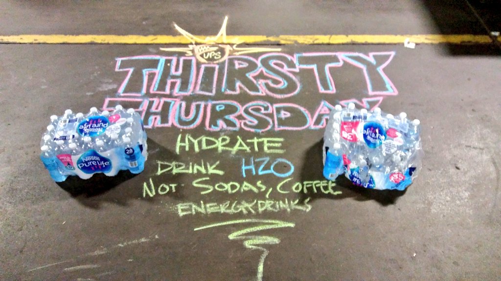 marc_peeler's tweet photo. Hydrate, Hydrate and Hydrate some more! Passing out good ole' H2O to the guys in Lenexa! Remember if your urine is the same color as ice tea you better get some water in ya! @ADStreit @CP_UPSers @wellnesschampCP @UPStempe @BenRjv https://t.co/fAC2VS2IuK