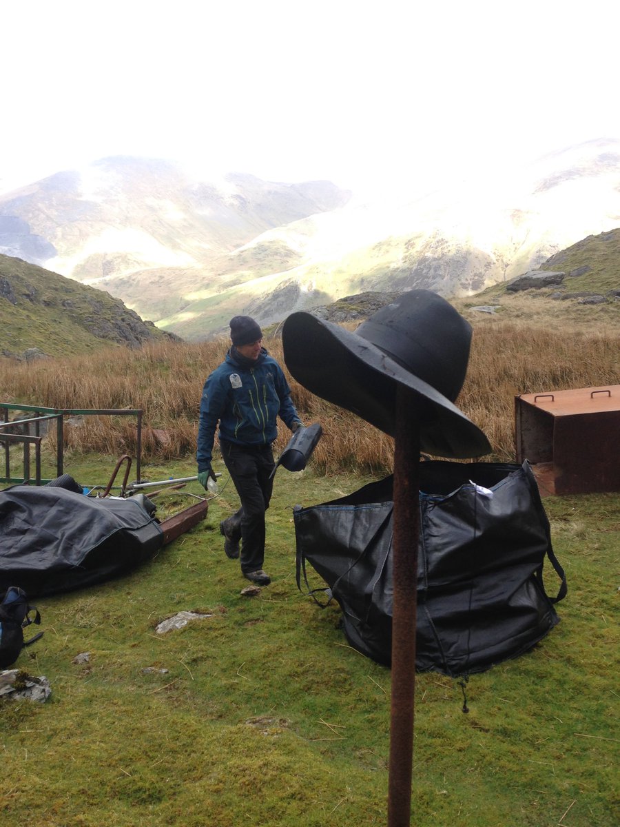 We've been bagging up the litter in Cwm Hetiau (Valley of Hats) ready for the helicopter lift. Thanks to the M.A.D. Weekend! Has anyone lost a hat?! 
<a href="/Snowdonia_Soc/">Cymdeithas Eryri / Snowdonia Society</a> <a href="/PAA_TOP/">Partneriaeth Awyr Agored l Outdoor Partnership</a> <a href="/Keep_Wales_Tidy/">Keep Wales Tidy</a> 
#snowdon #snowdonia🤠