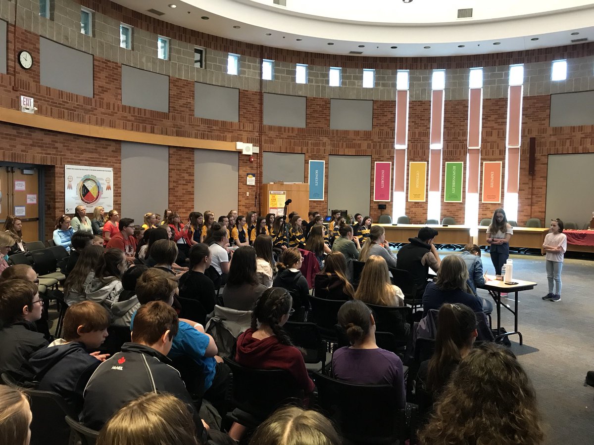 DH_scdsb's tweet photo. Powerful examples of spoken word evoking strong feelings at today’s @SCDSB_Schools Poetry Slam.  More clear evidence of the many talents of our students!  @TracyMcphail @Itoor_SCDSB @ChrisSamis1 https://t.co/L33Rz6Tk1r