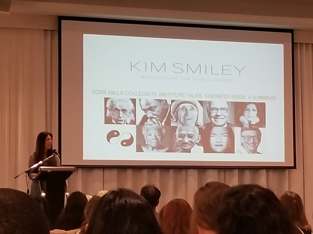 bohkindness2018's tweet photo. Last Speaker before our first break Kim Smiley! #YMCITALKS @tdsb https://t.co/Fi5ghVYU7H