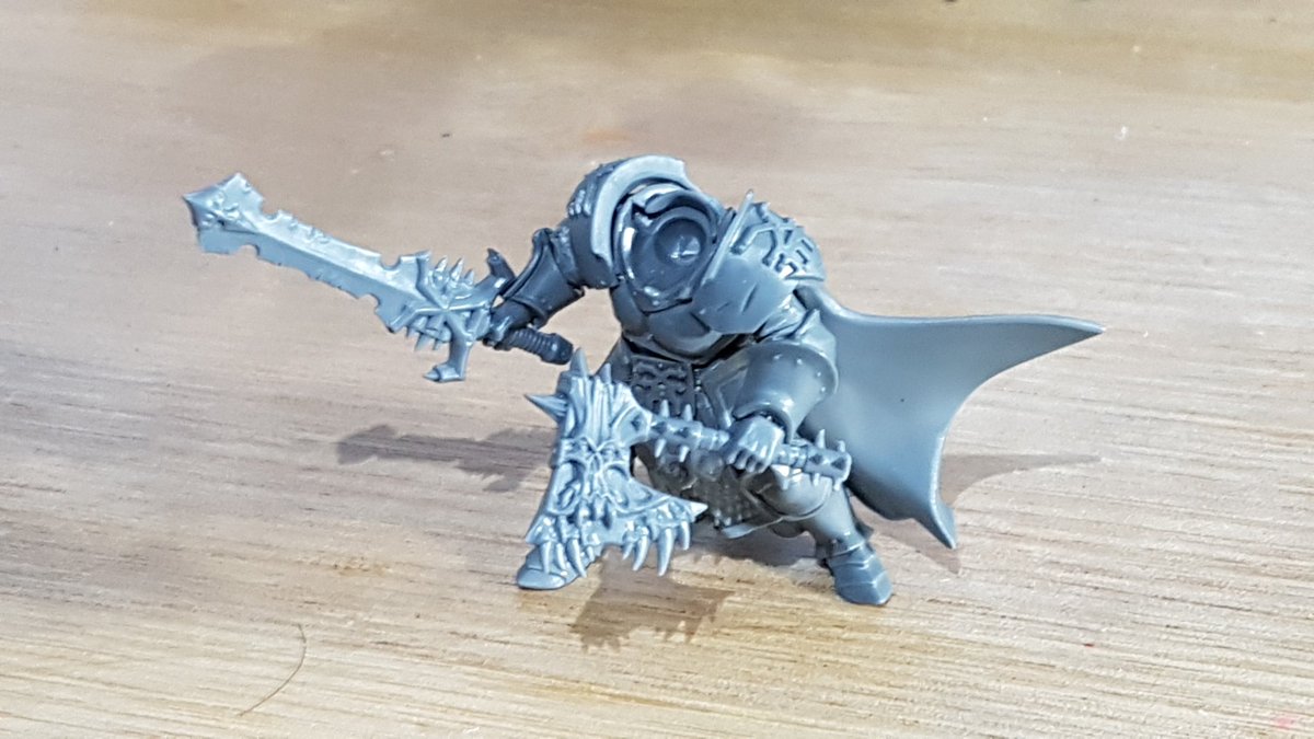 Thonias83's tweet photo. Tonight's progress and #elementwip consists of 10 Chosen finished and ready to be transferred to their proper bases, a new character in the works and some 'Marauders', all for my Sigmar's Fallen army #paintingwarhammer https://t.co/Et2E9M4rR8