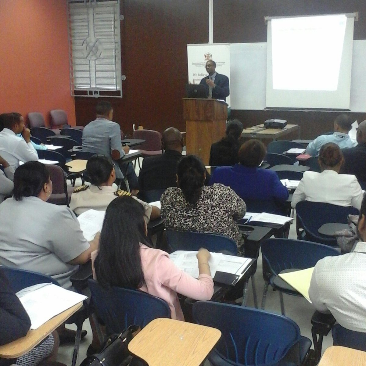 PlanningTT's tweet photo. Happening now: CSO & UNECLAC conduct sensitisation training for stakeholders of the National Statistical System with the aim of further strengthening Trinidad and Tobago's statistics. #cso #UNECLAC https://t.co/aw1ILZnyCa