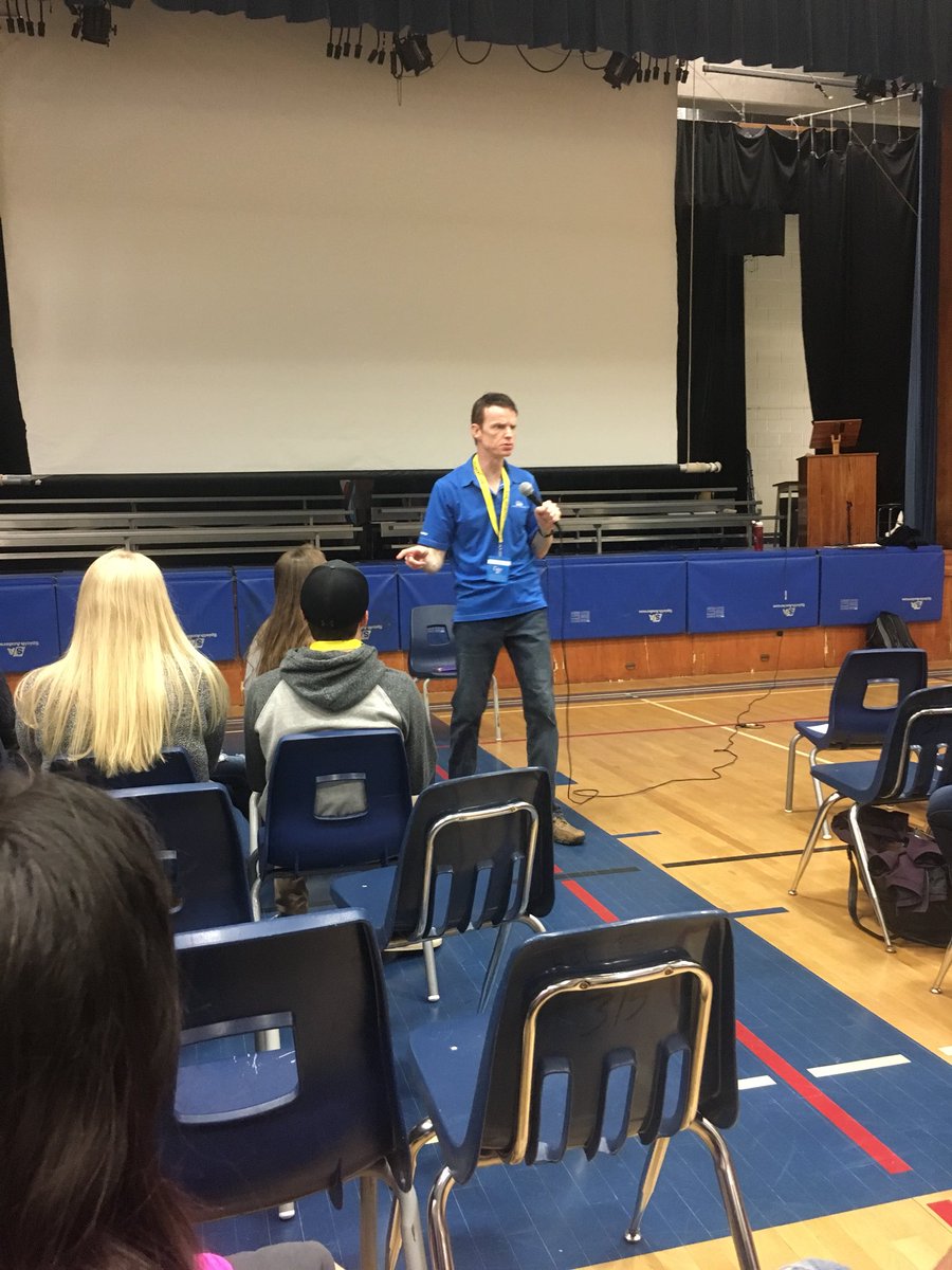 Sam and Sean tweet media