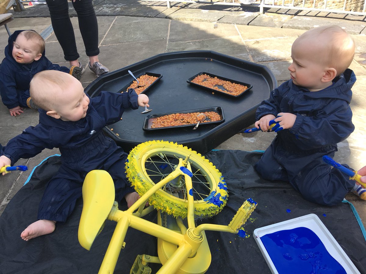 The Messy Morning babies had lots of fun getting ready for the <a href="/letouryorkshire/">Tour de Yorkshire 🚴</a> 🚲