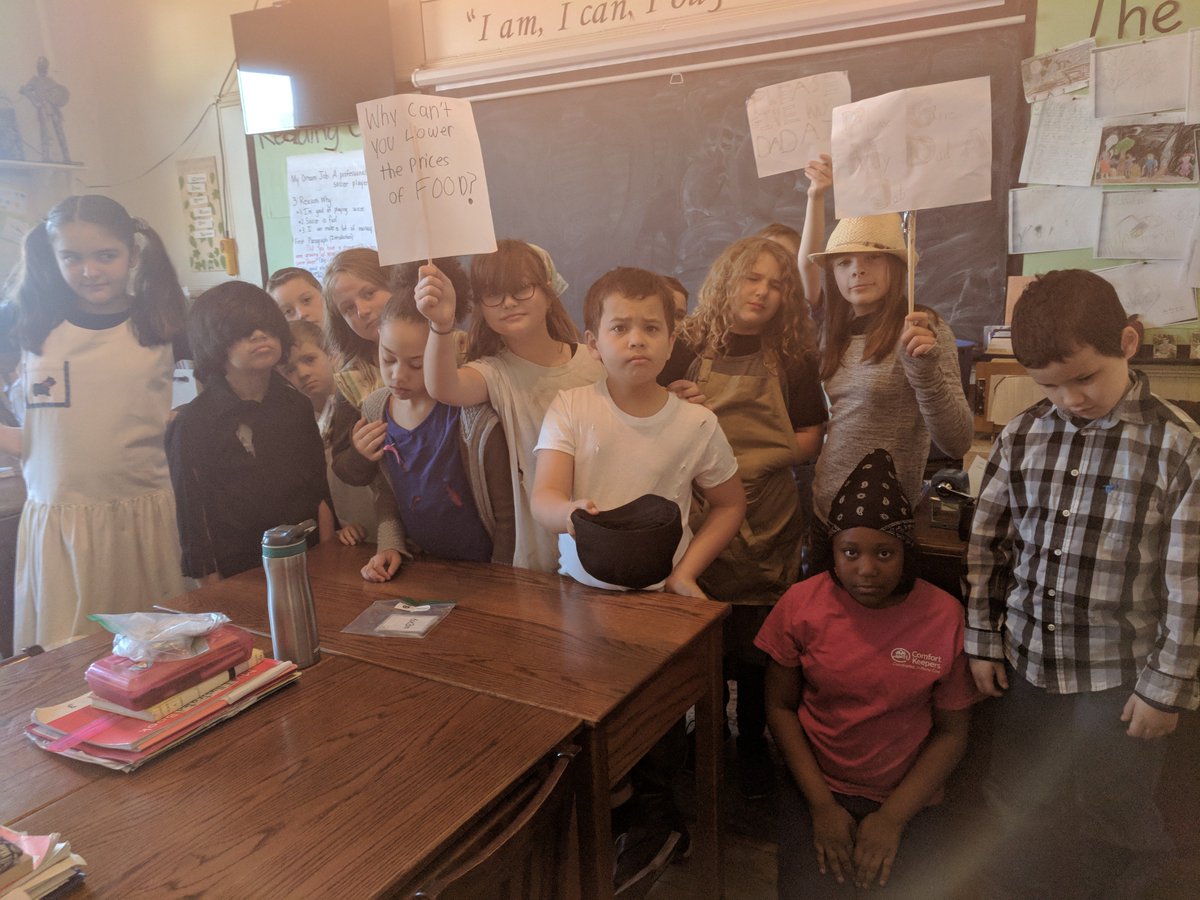 GillinghamCS's tweet image. Swipe right 👉 to travel through time! Our "Era Day" was part of our Spirit Week this year where homerooms chose different eras in time to represent. 

3/4th - Depression Era 😨
5/6th - Renaissance Era 🎭
8th - Wild West Era 🤠
10th - 70s Era ☮️

Which one is your favorite?