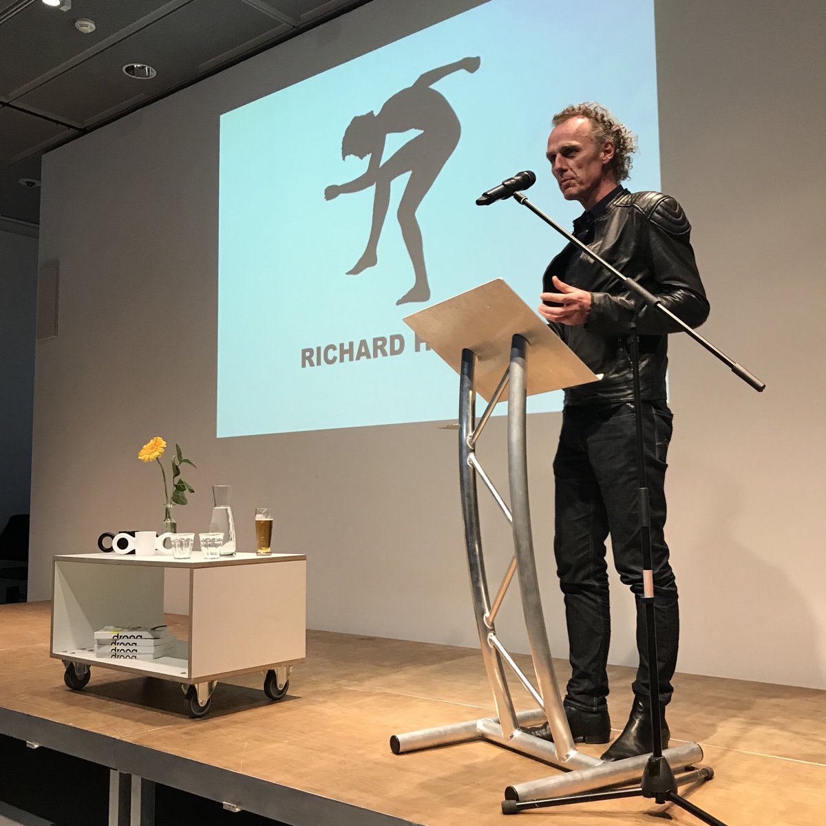 JudyStraten's tweet photo. 25 jaar Droog Design, exhibition #Kranenburghmuseum, lecture by #jobmeihuizen &amp; #richardhutten https://t.co/XU7ie3yrfj