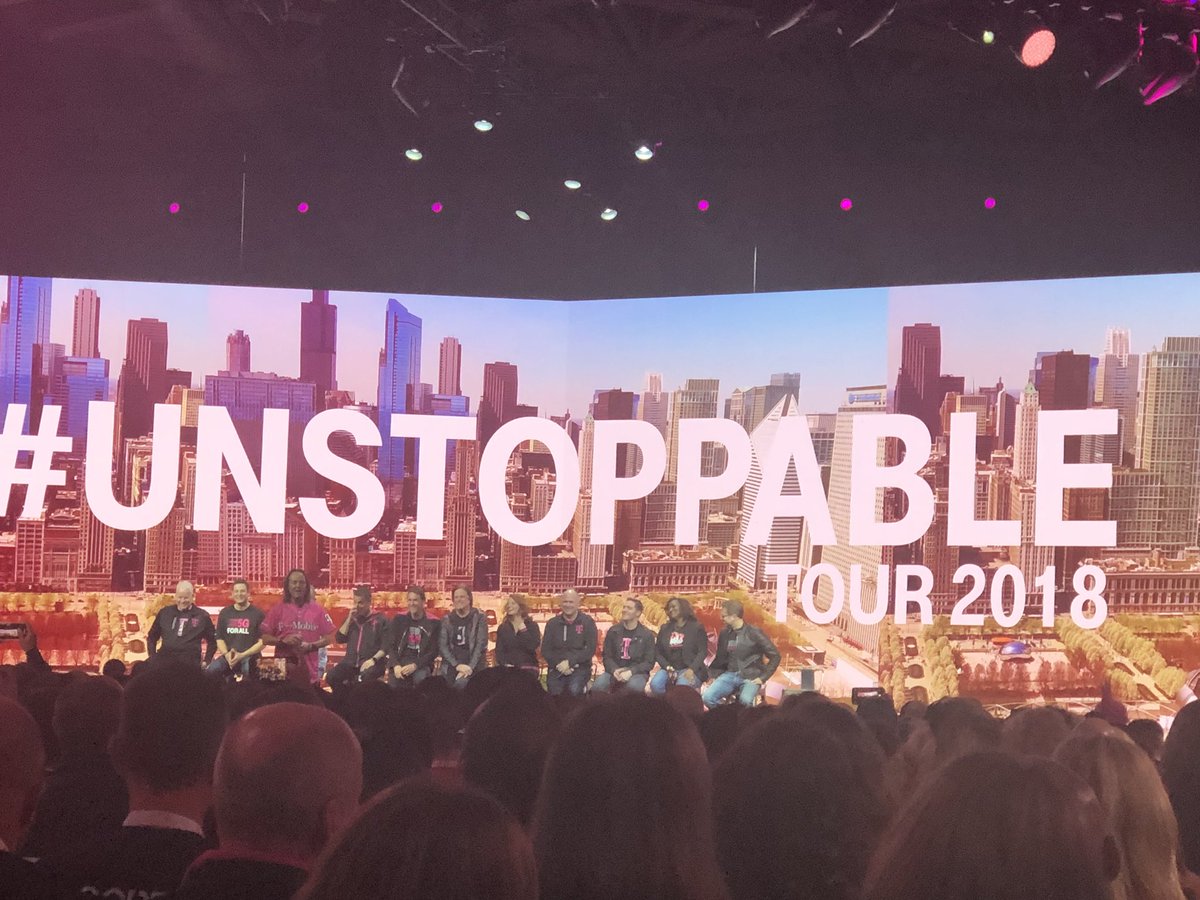 LaDawnBeardsley's tweet photo. Best in the Biz!  #UNSTOPPABLE every day, but fired up 🔥in Chicago today. https://t.co/g2wNhgSLFH