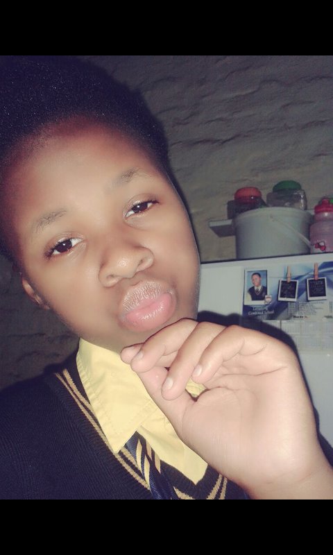 esethu_ngibe's tweet photo. Mna ke nobabuhle bam https://t.co/UlUESb7Rxx