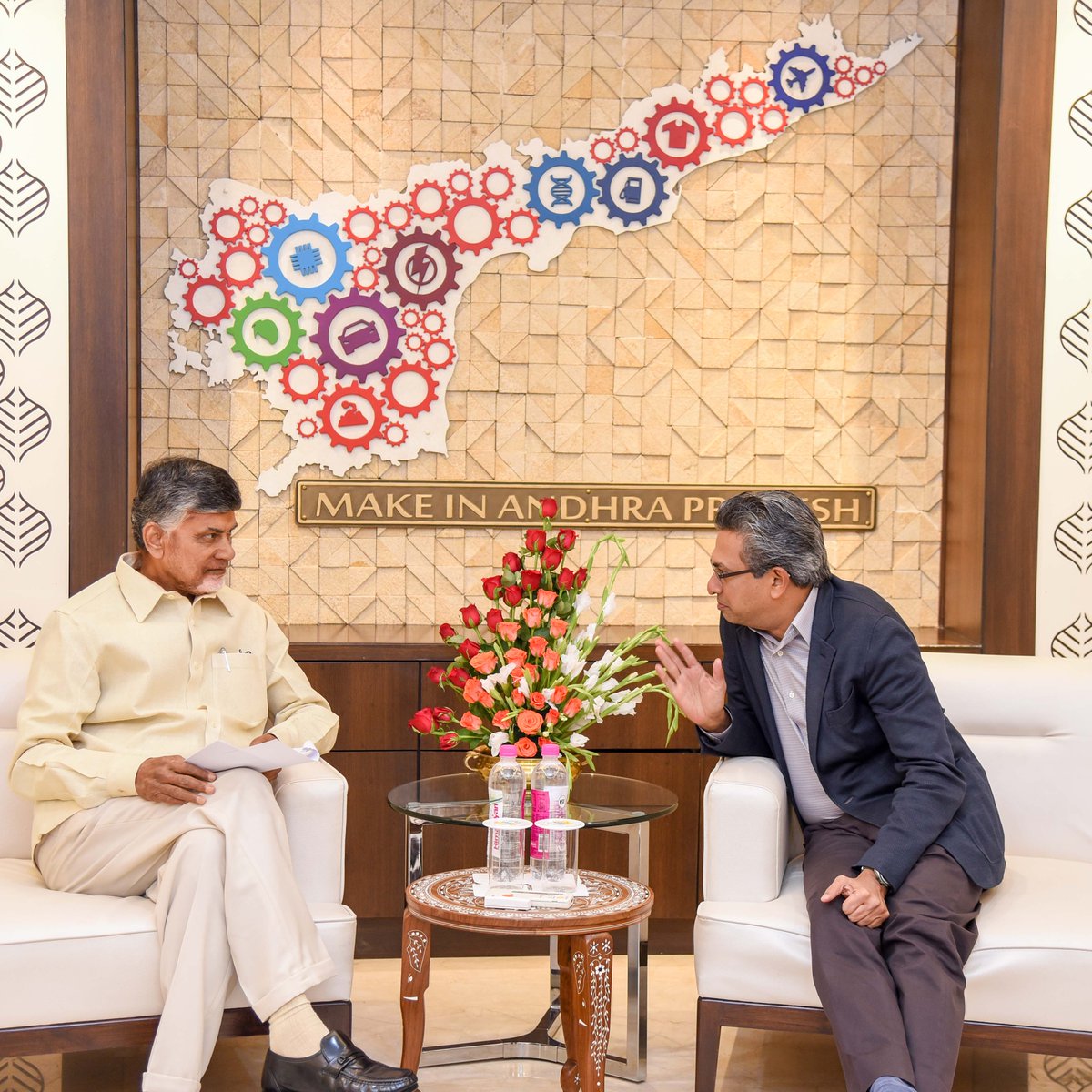 ncbn's tweet photo. Met with @RajanAnandan, MD of @GoogleIndia &amp; discussed the promotion of more start-ups in AP &amp; providing them resources to find solutions to existing problems. He opined, "Real Time Governance is unique in the world in terms of its reach to people and adoption of technology." https://t.co/dl0YMa3xj6