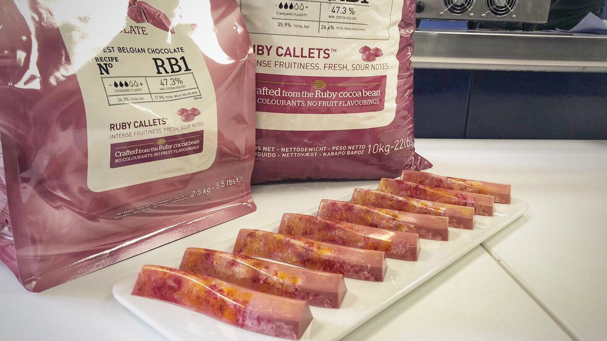 HBIngredients's tweet image. 💕 We had a great time at the pre-launch of the new @Callebaut_UKIE Ruby Chocolate 💕 Who’s as excited as we are to get their hands on some &amp;amp; try out some new recipes? 💕 #HBIngredients #HBFoodservice #RubyRB1
