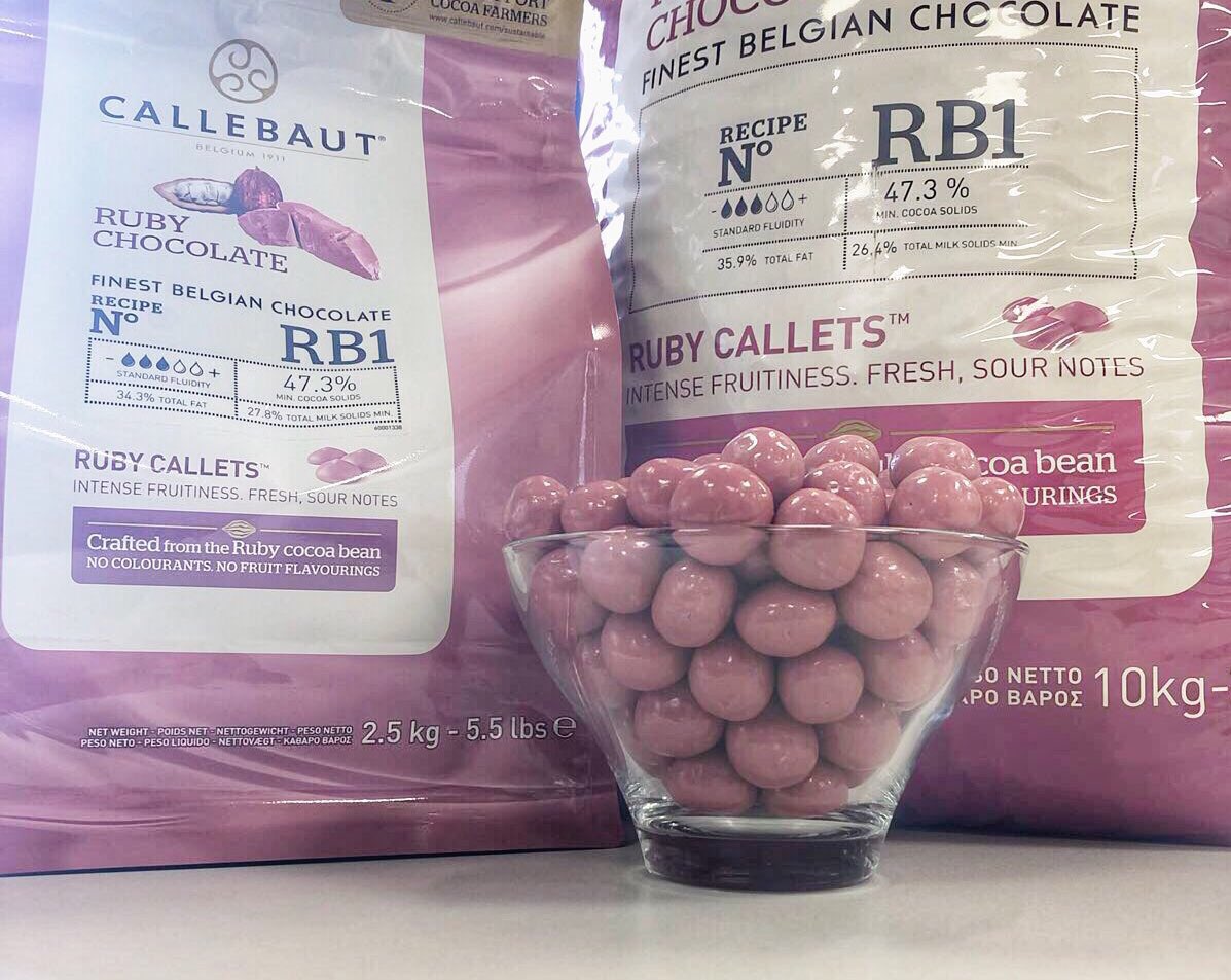 HBIngredients's tweet image. 💕 We had a great time at the pre-launch of the new @Callebaut_UKIE Ruby Chocolate 💕 Who’s as excited as we are to get their hands on some &amp;amp; try out some new recipes? 💕 #HBIngredients #HBFoodservice #RubyRB1