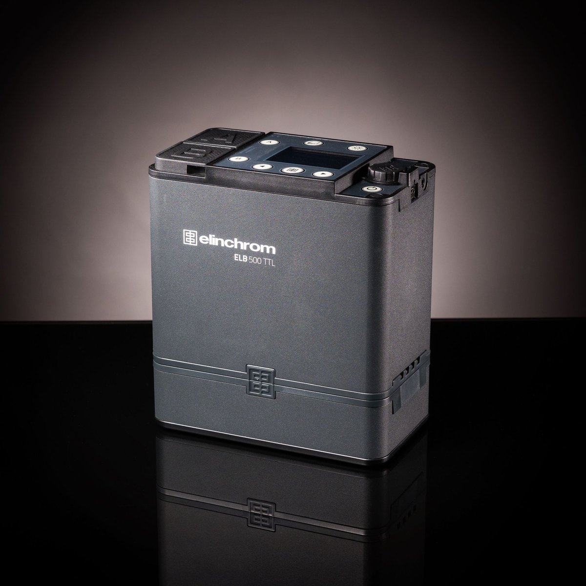Review of the @ElinchromLTD #ELB500 from <a href="/TheFlashCentre/">TheFlashCentre</a> 

How does it compare with the ELB400? Read it and find out...

#photography #photographers #photographer #photochat #photo #PhotographyArt 

lightingrumours.com/elinchrom-elb5…