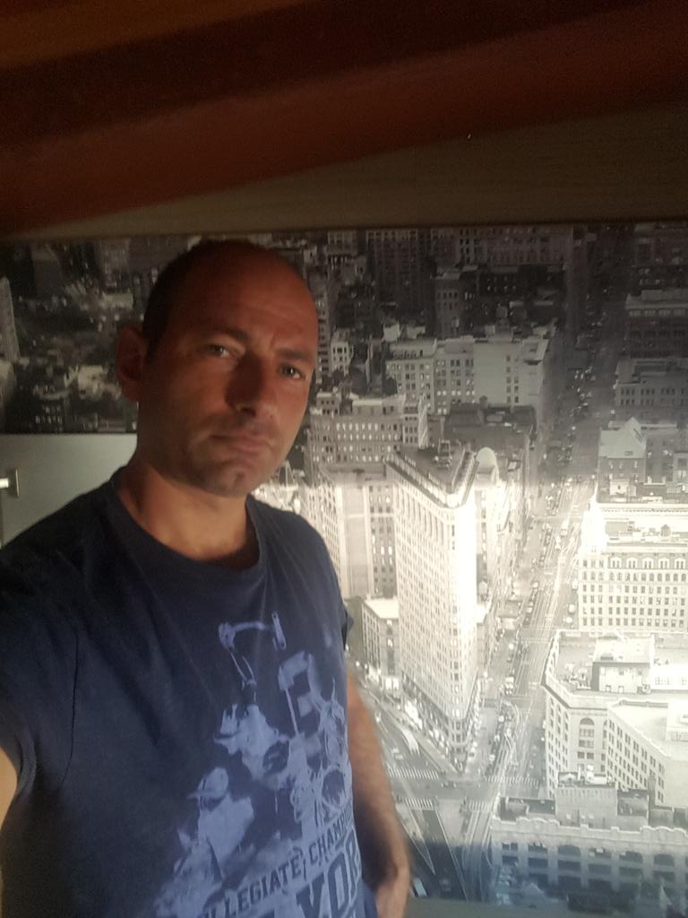 bu gunde aksam oldu......