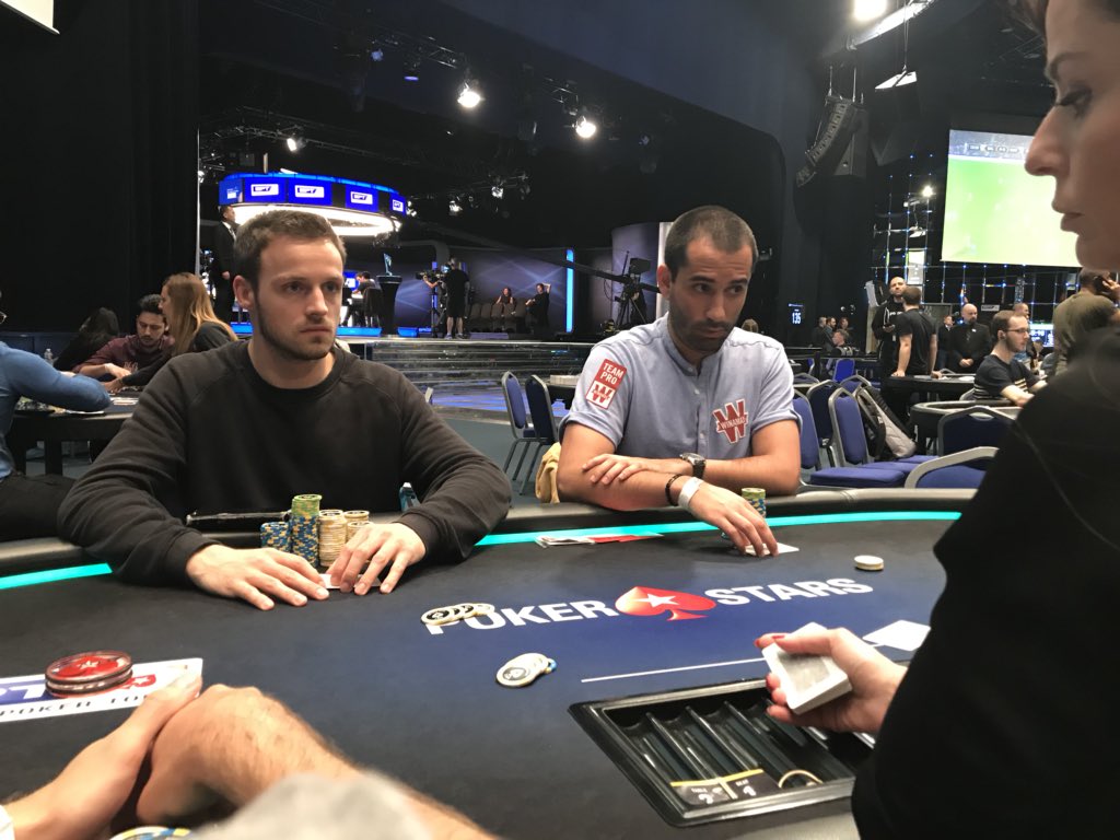 Winamax's tweet photo. Vous en voulez encore ? Ok ! @Amadi_17 en table finale d’un 25k 💶 turbo et @Naza114_oficial à 13 left d’un autre 25k 💶 #MonacoCestPasFini #EPTMonteCarlo #sidevents 🤑 https://t.co/4YigTPY8TP