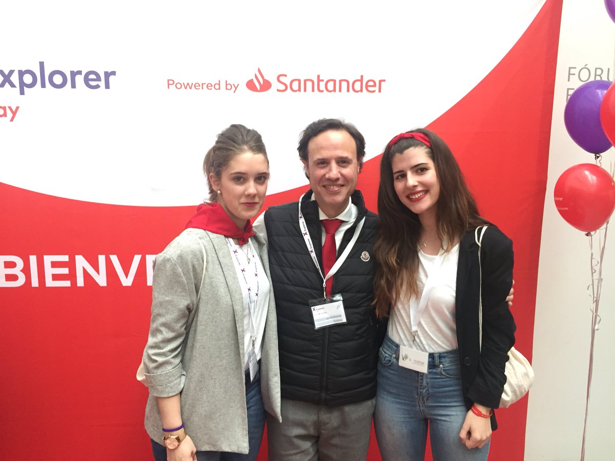 LEANDRO FERNÁNDEZ 🤯👌🏾 - nuestra actitud ante lo que sucede, influye en lo que sucede - 
GRAN PROFESIONAL, que te hacen levantarte de la silla y lanzarte a seguir persiguiendo lo que quieres. 
¡GRACIAS por la gran charla!
<a href="/leandrofmacho/">Leandro Fernández Macho</a> <a href="/ExplorerByX/">Santander X Explorer</a>