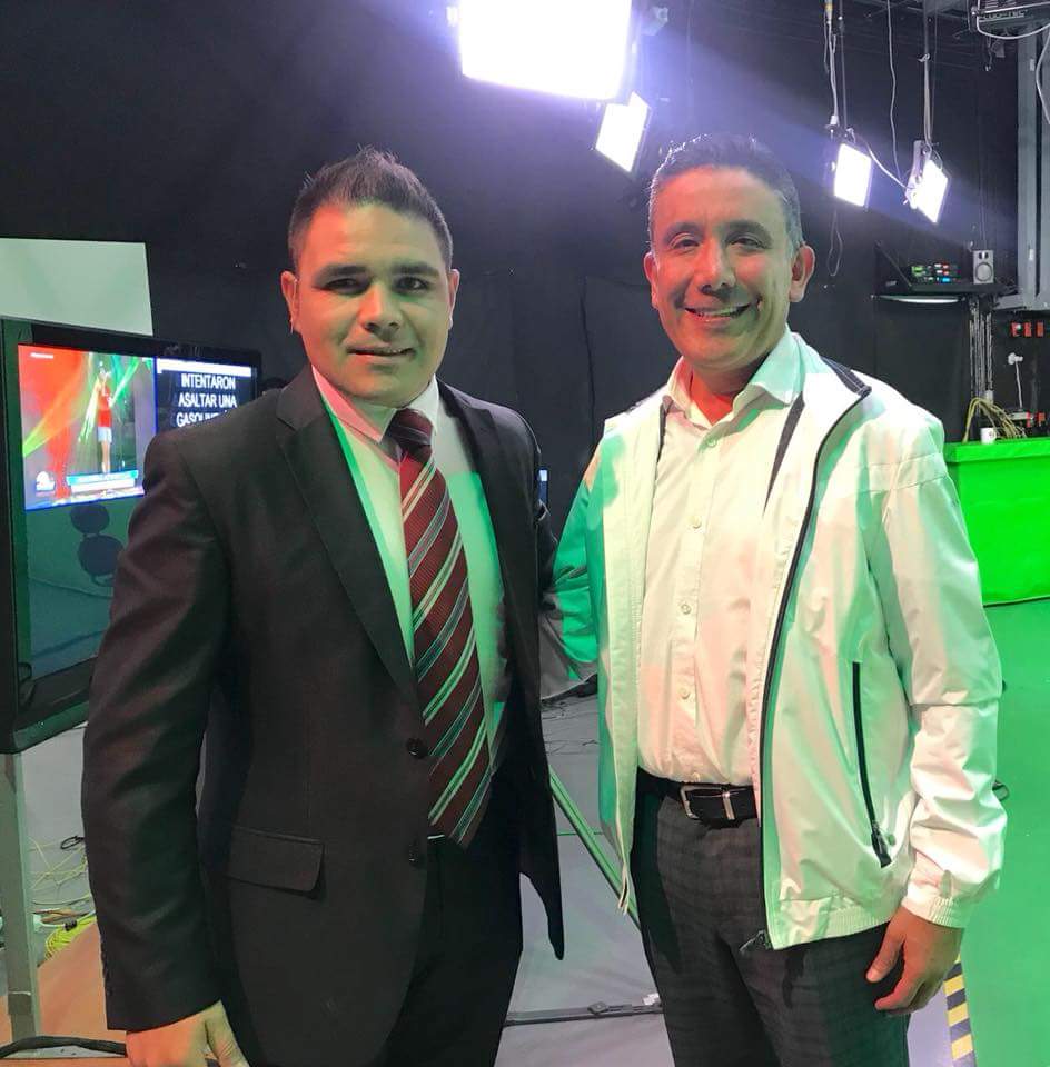 jorgeclama's tweet photo. Estará en TV Azteca alas 14:30 @cruz_roa @xamoralsur Vamos a Ganar. #TeamRoa https://t.co/BiVrcmPtTE