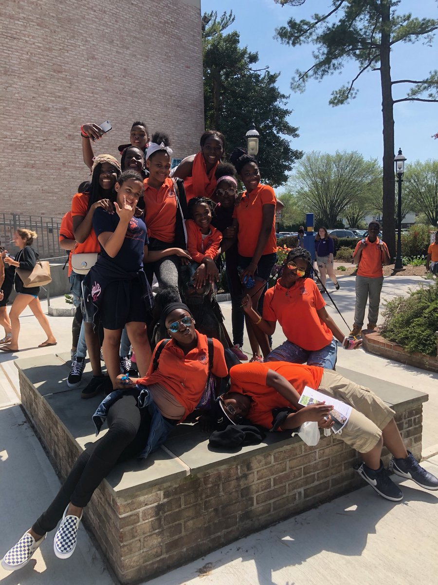 Queens United MS 289 tweet media