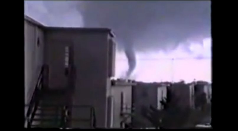asaproof's tweet photo. With tornado season upon us, remember “DUCK": Down to the lowest level; Under something sturdy; Cover your head; Keep in the shelter until the storm has passed.

The Wichita-Andover tornado 27 yrs ago is one of the most dramatic tornado videos ever taken. https://t.co/NgbdhPa0UK https://t.co/cZfA6SbLeQ