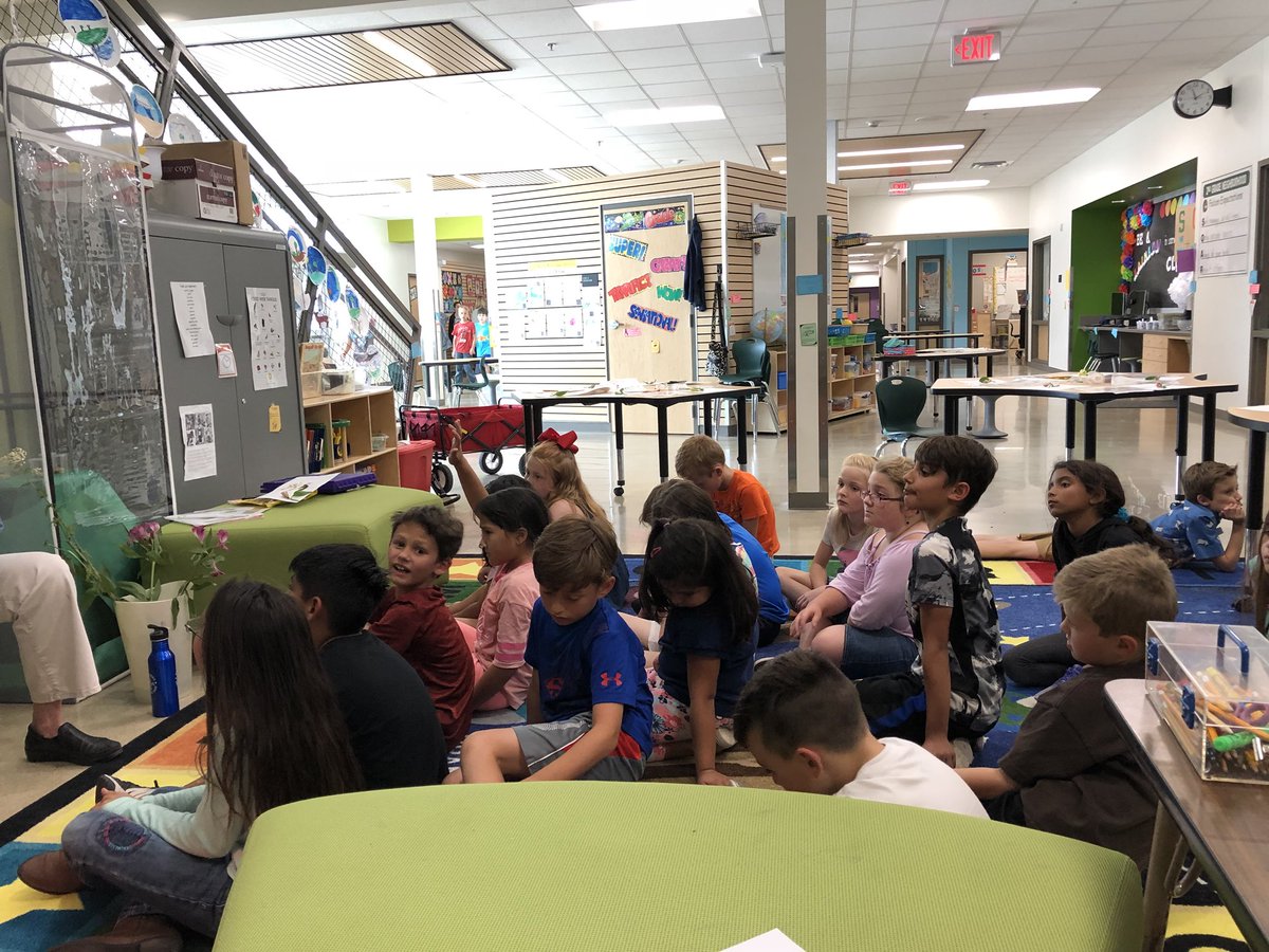 dicy_ormiston's tweet photo. @FabraElem @BoerneISD 2nd grade CNC presentation Parts of a Plant https://t.co/kTARGvilVF