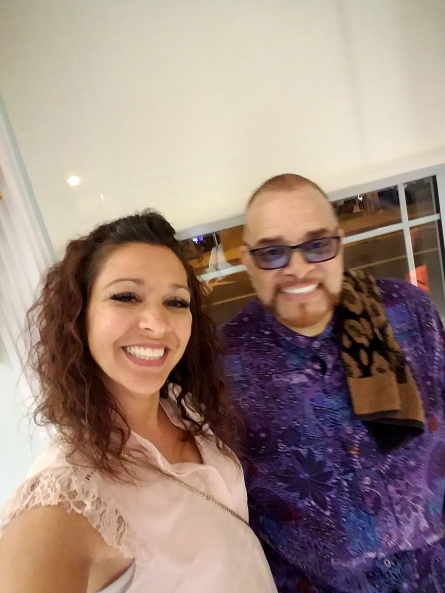 MissJLa tweet media