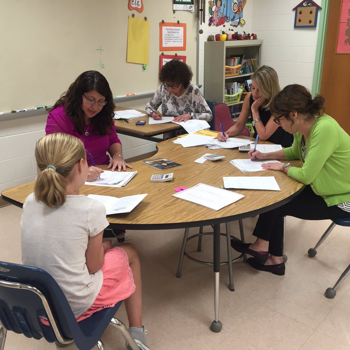 Embedded PD-MI teachers leading PD and learning more about reading behaviors with the F/P Assessment System. #MasonLearns <a href="/FountasPinnell/">Fountas & Pinnell</a> @MrSearsMI