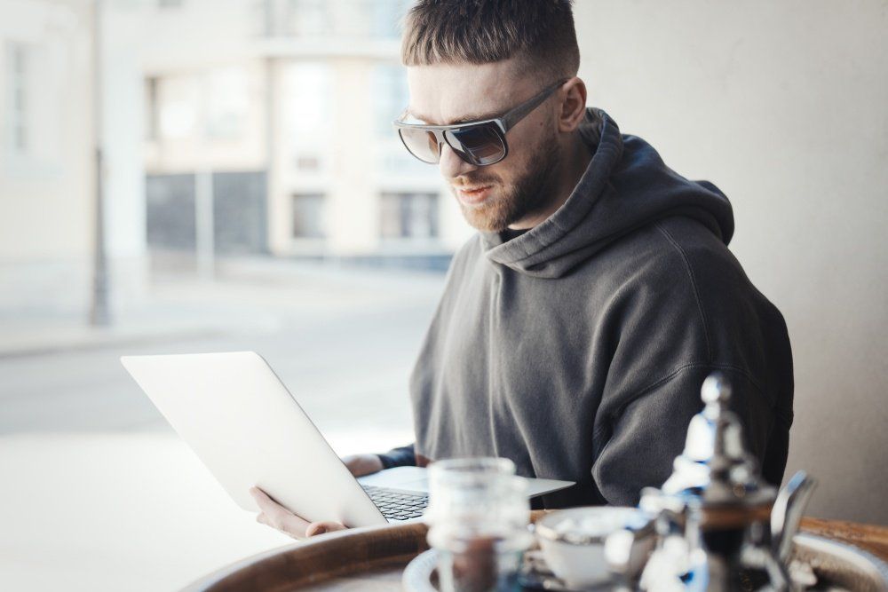 muz4now's tweet photo. 3 Differences Between a DIY Musician and a 'Musicpreneur' https://t.co/jUTNjbnVJR #IndieMusician https://t.co/x6CQcTDFiY