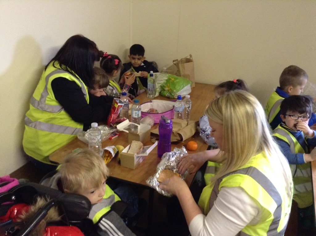 springwoodfs's tweet image. Yum, yum, yum! #swhdaysout