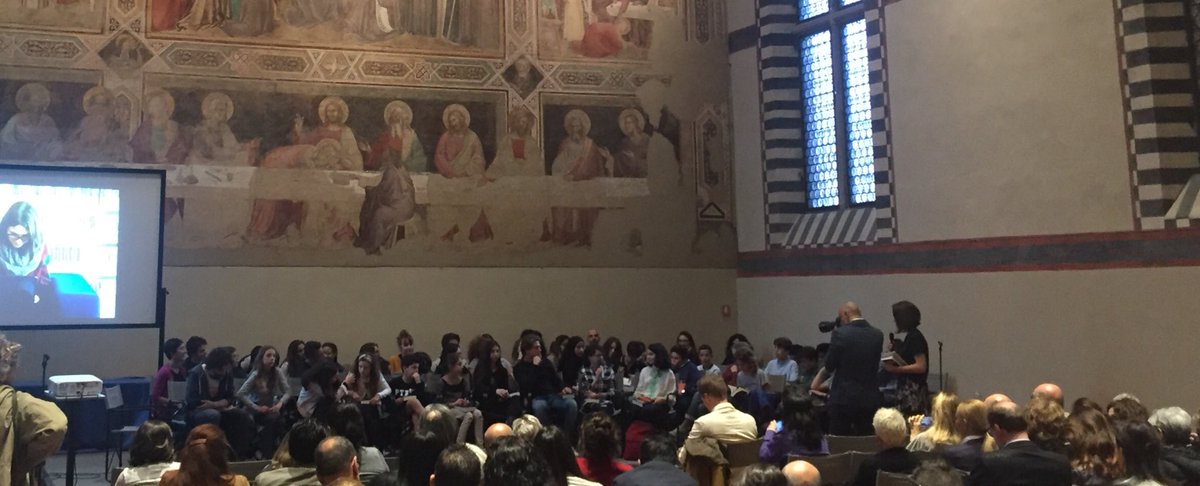 santacroceopera's tweet photo. #SantaCroceLive Voglia di scrivere, un po‘ di timidezza e tanto entusiasmo... bello ospitare i ragazzi del @PortoStorie per il @premiorezzori ! #FestivaldegliScrittori2018 https://t.co/hUGR5mtlGD