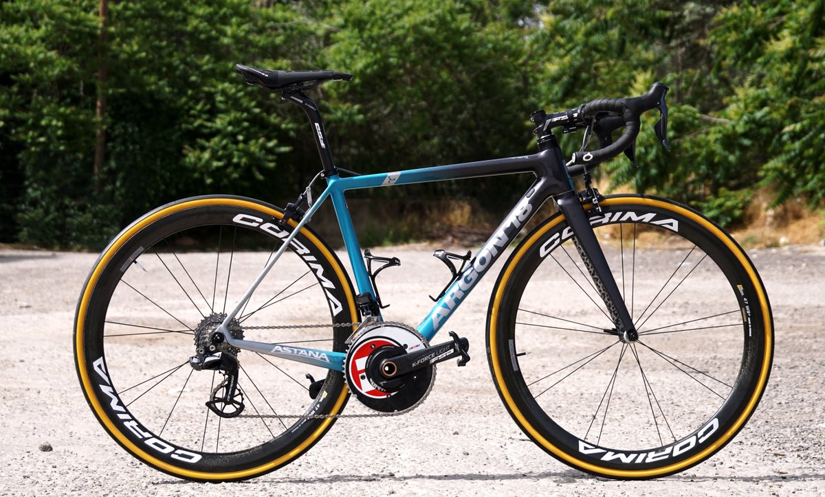 Argon18bike's tweet photo. Proud to introduce @AlexeyLutsenko3‘s new #ParticuleR #GalliumPro that pays tribute to his Kazakh roots. 📷: @AstanaTeam #Giro101 https://t.co/uduAhZqY9I https://t.co/5N2noPiEVa