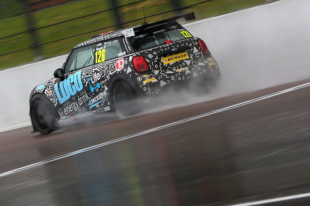 WhyArai's tweet photo. An eventful weekend for @LukeReade in the latest round of the @MINIChallengeUK at #Rockingham. Including his first podium of the year! Full report through the link! https://t.co/4UPfK2tLvR #mini #MINIchallengeUK #whyArai #motorsport https://t.co/w90BYeHZpr