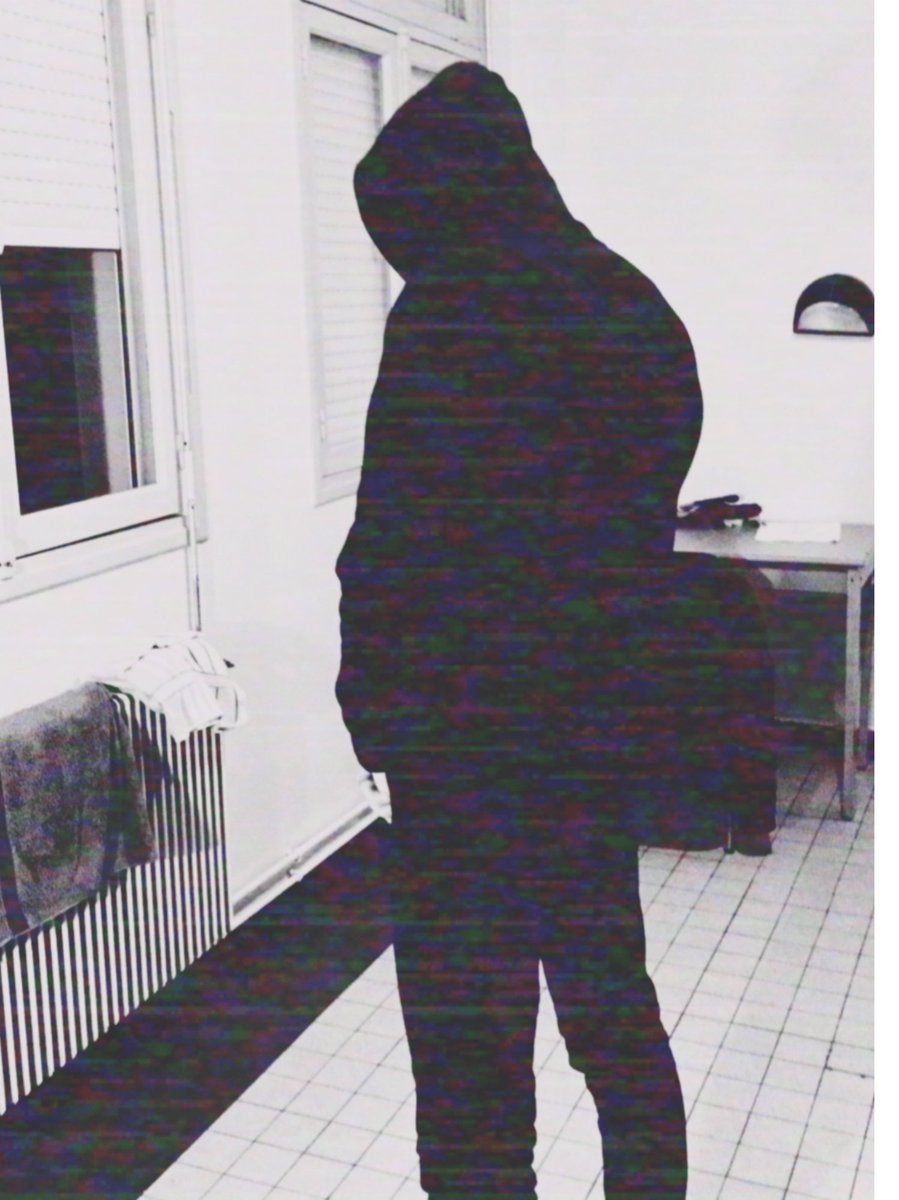 OfficielAlx's tweet photo. L'abondance engendra la sombre inquiétude 🌑 https://t.co/S5b0ELeEHZ