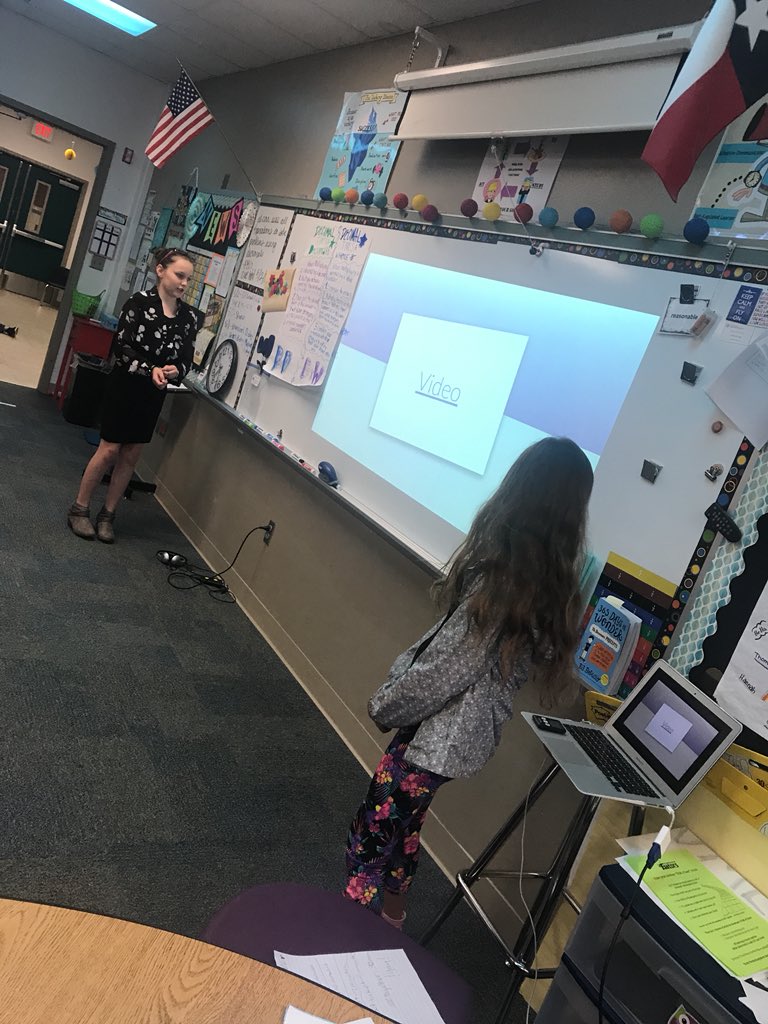 5thGradeGHES's tweet photo. Teacher for the day! @GHESGators #gcisdmath #studentleaders https://t.co/3VuPgQ9WN1