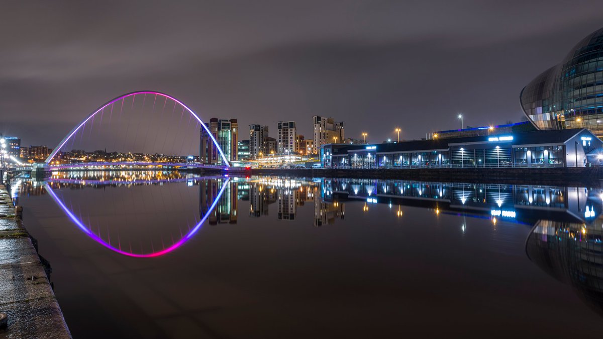 Didn't get a chance to visit #Newcastle this long weekend? Don't worry - there's another bank holiday in a couple of weeks! 

Make the most of your time off, and book your property today 👇
bit.ly/newcastlecityb…