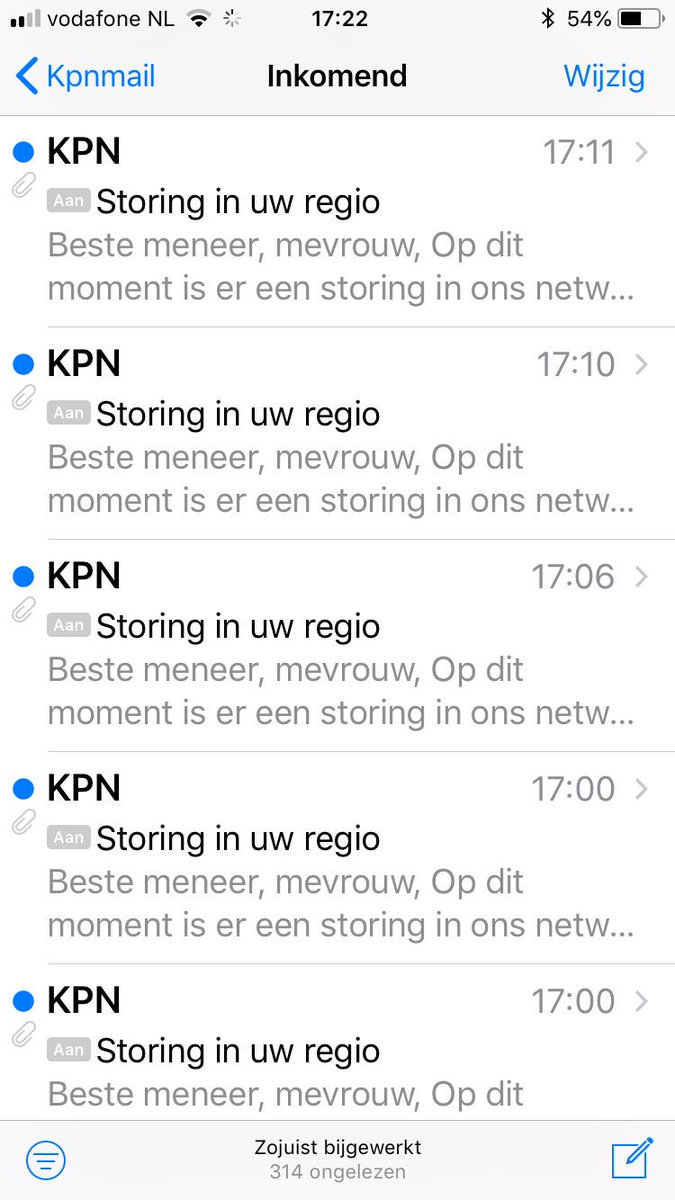 MariellVisbeen's tweet photo. KPN mailt vanaf vanmiddag uur of 15 elke 4 minuten dat er een storing is. Wat is hiervan de bedoeling? @KPNwebcare @KPN https://t.co/aJ3mB9Ph6N