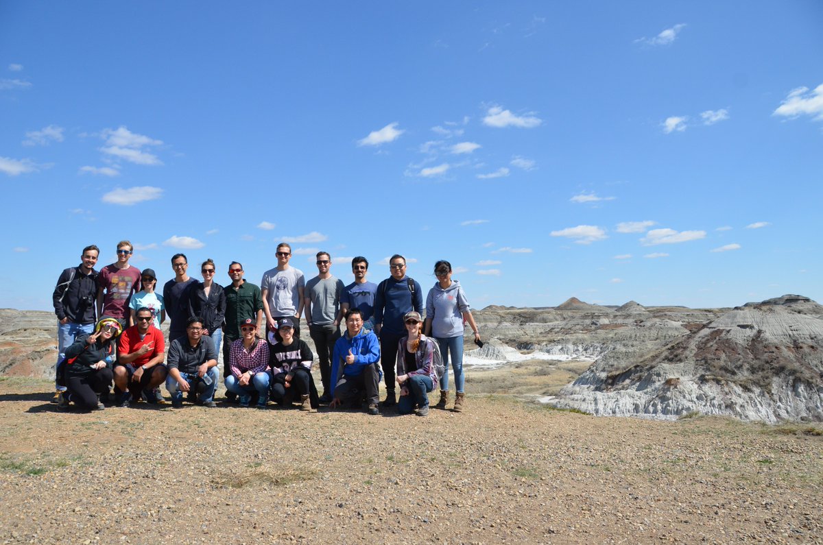 FractureGirl's tweet photo. Great ReDeveLoP field trip to the CMC Field Research Site and the Bad Lands. https://t.co/3iD2tDLsZM