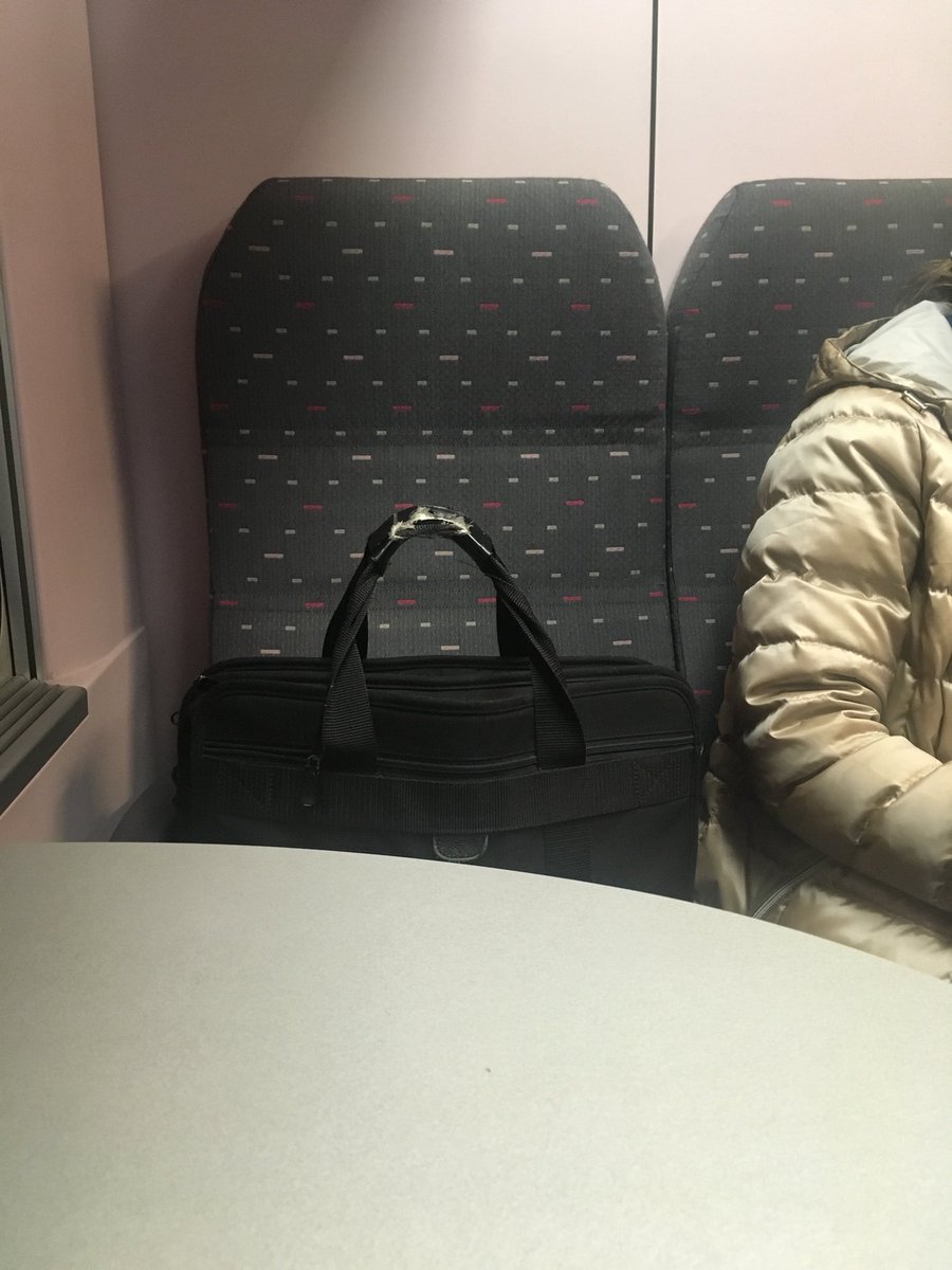 VeroGoethals's tweet photo. Since when do bags pay for a train ticket? #everyday #respect #givepeopleaplacetosit #SNCB #NMBS https://t.co/ek3XiqC7x6