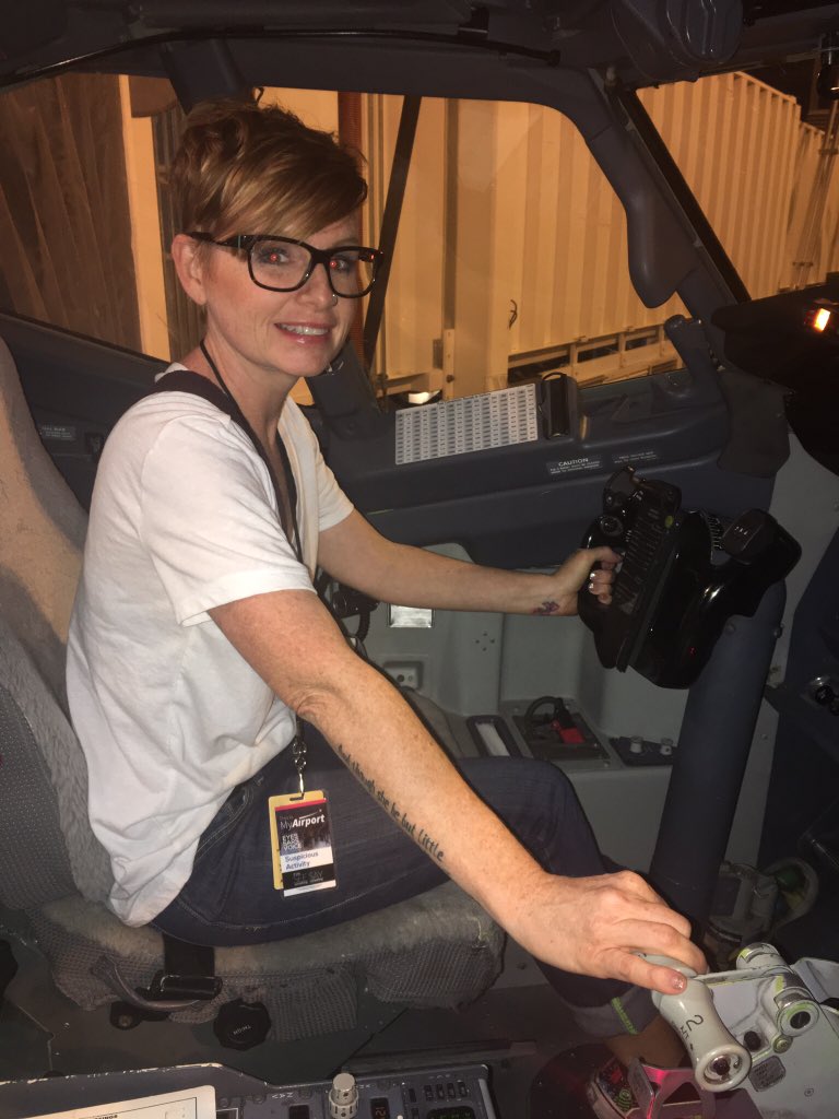 RobynsWorldd's tweet photo. @SouthwestAir I fly @SouthwestAir almost every week. One time , I got to be the Captain! #NotTheCaptain #AwesomeCrew #CockpitTour #AdultsGetExcitedToo https://t.co/txGTLXo80d