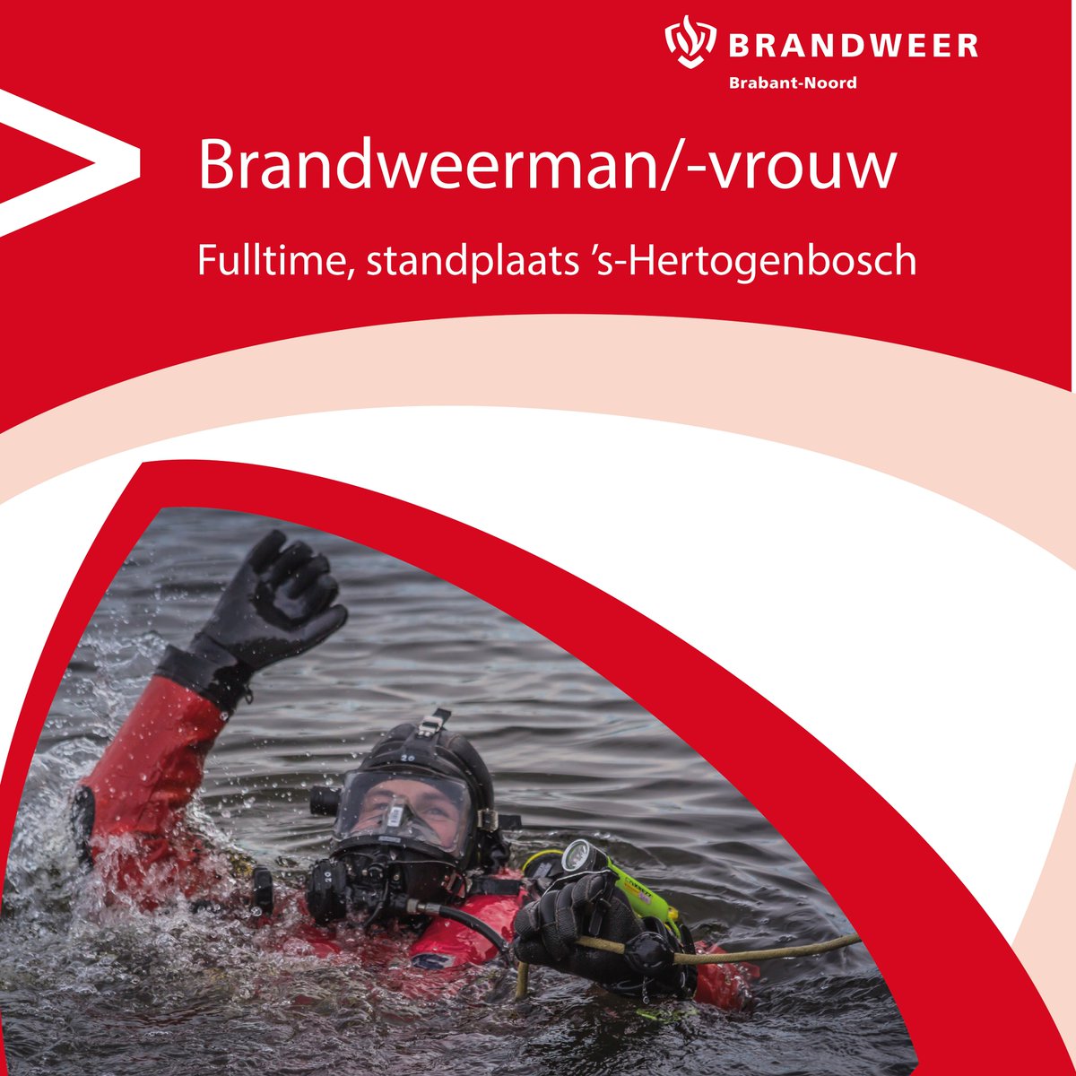 🚒 COLLEGA'S GEZOCHT 🚒 
In ‘s-Hertogenbosch is de brandweer 24 uur paraat op de kazerne. Houd jij van actie? Heb jij een goede conditie? Durf jij deze fulltime baan aan? Kijk op bit.ly/2JItKNj en solliciteer via bit.ly/2FwIqwu. Samen werken aan veiligheid!