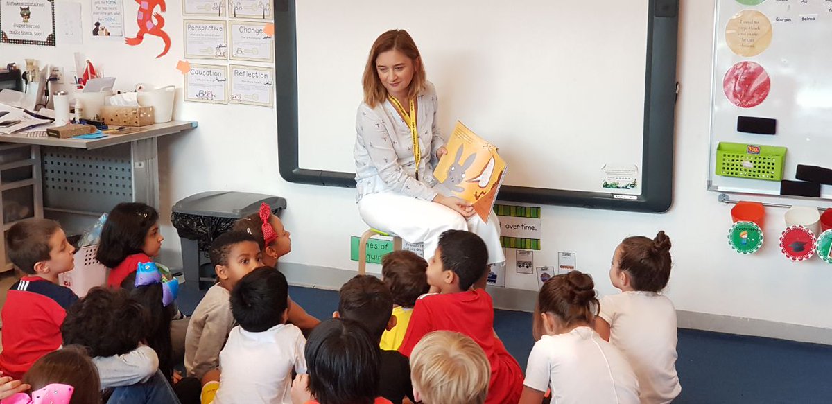 GRAugustin's tweet photo. We have a guest reader come for the last 20 minutes on a Thursday. This week a parent surprised her daughter and came to read to the class! Such a supportive parent community! #WeRGIS #GISPA #awesomeparents https://t.co/9TLmA4fVgz