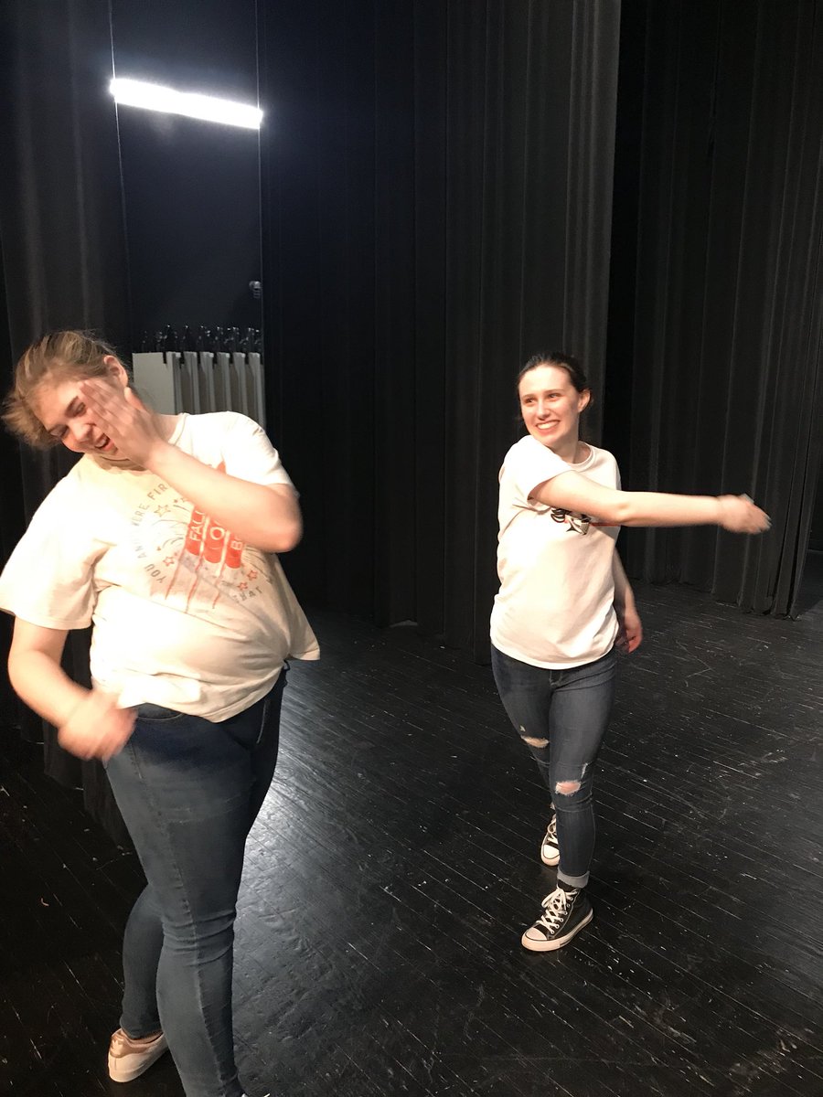 SEPSpeech's tweet photo. Learning about stage combat in Intro to Theatre! @SEPolkRams https://t.co/jm8QdgvB38