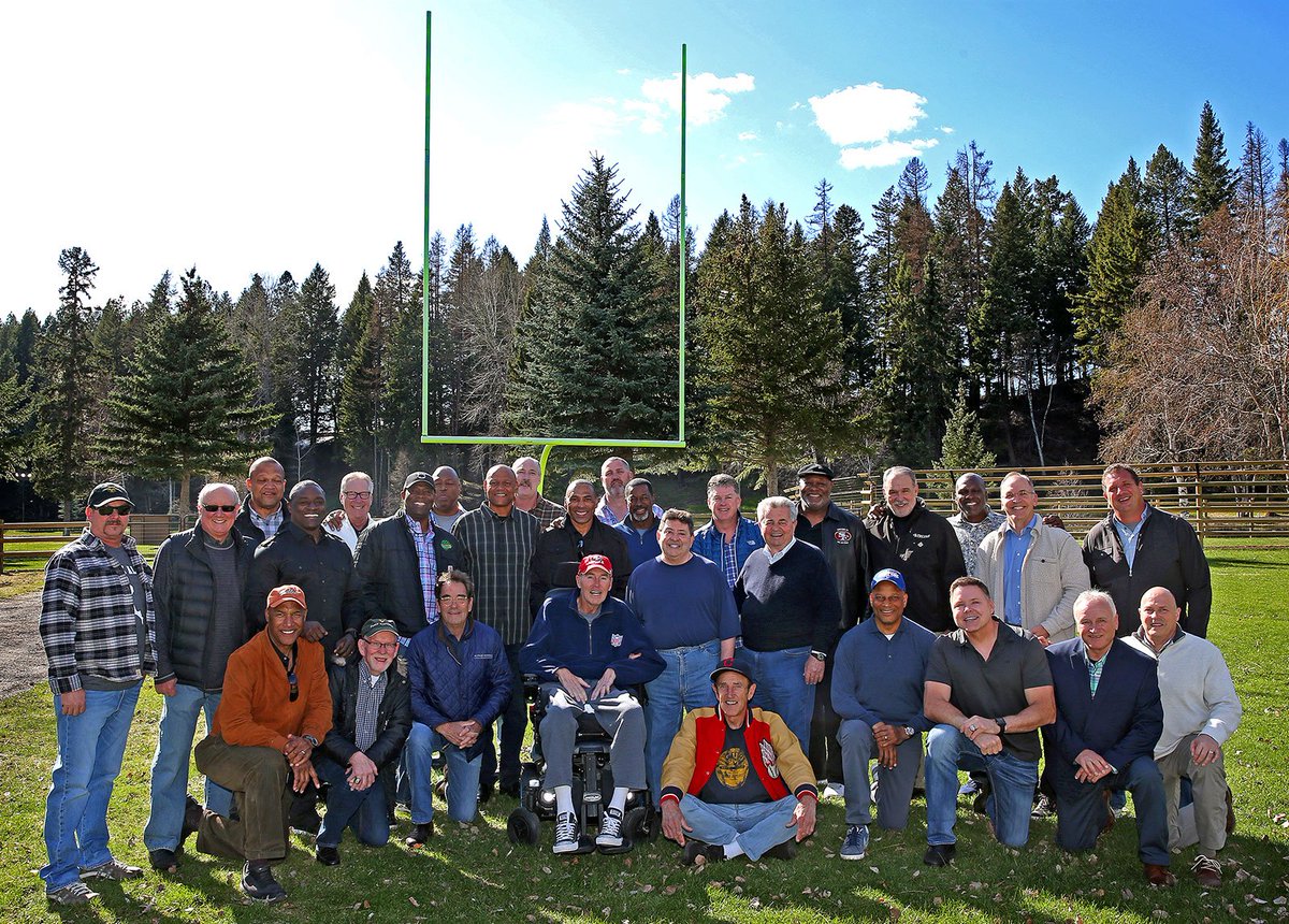 theMMQB's tweet photo. At Eddie DeBartolo's Montana ranch, under the original goalposts from Candlestick, old 49ers teammates and friends gathered to celebrate Dwight Clark. @SI_ChrisBallard on a heartfelt reunion weekend: 
https://t.co/tE3IlRMWOp https://t.co/nVUh2vi1nl