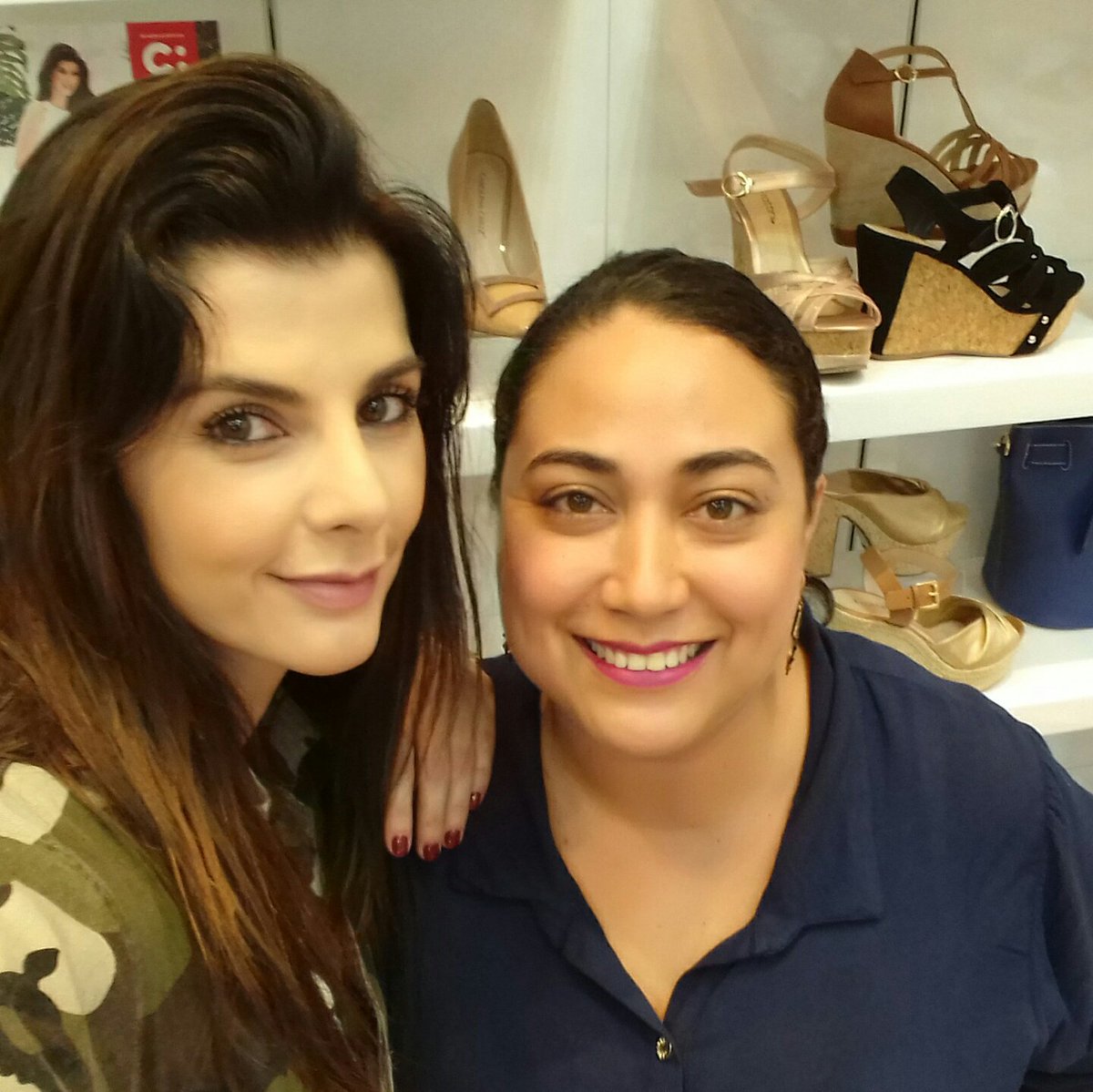 astridbrandy's tweet photo. #NuevaFotoDePerfil https://t.co/ELKWMnLDTp
