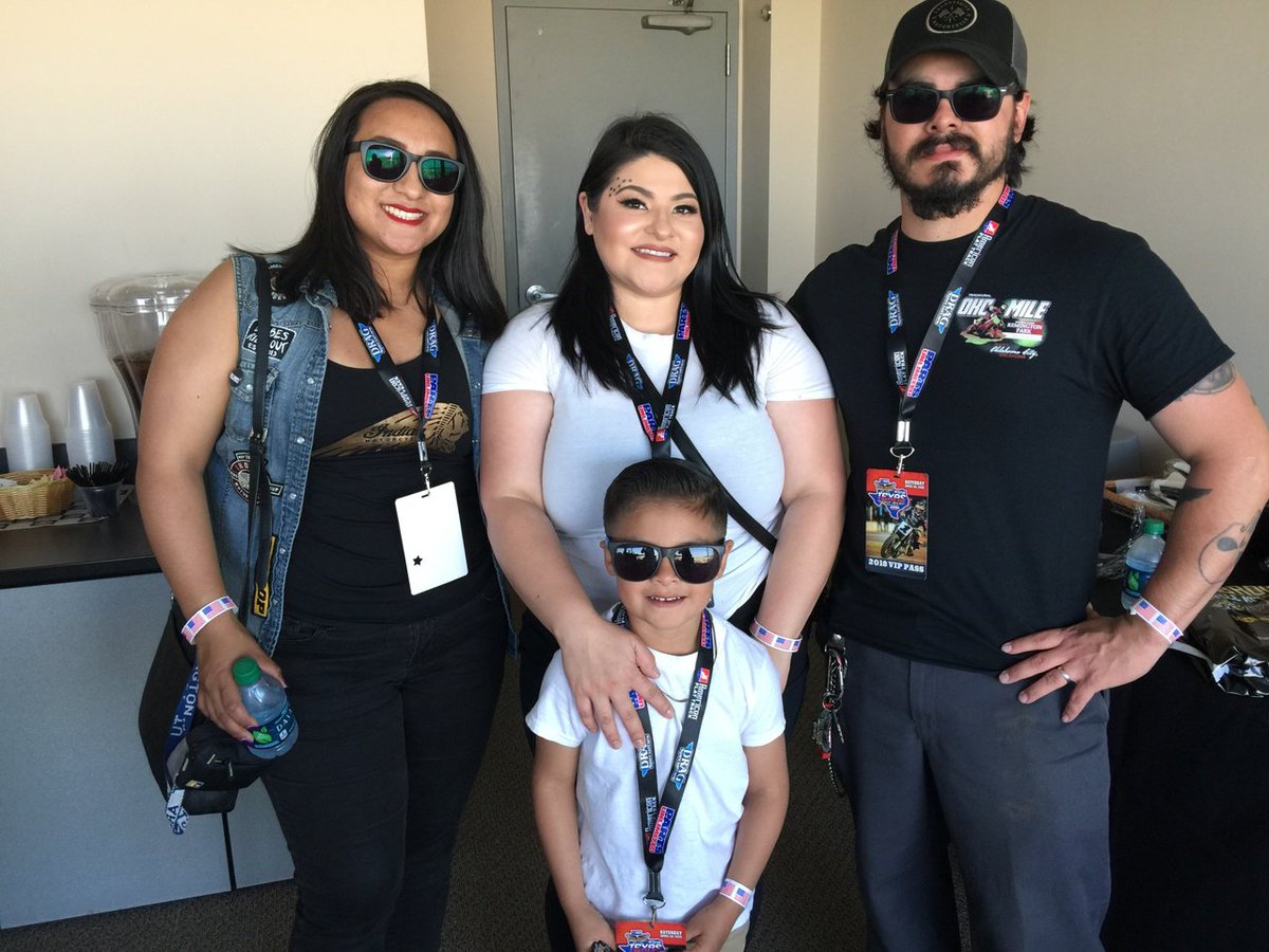 Look at all those smiling faces! Glad so many enjoyed the track action at the Russ Brown Motorcycle Attorneys #TexasHM last Saturday! Thanks to our partnership w/ @AmericanFlatTrk we gave away so many tix & VIP! Follow our page for a chance to win tix to our next event.