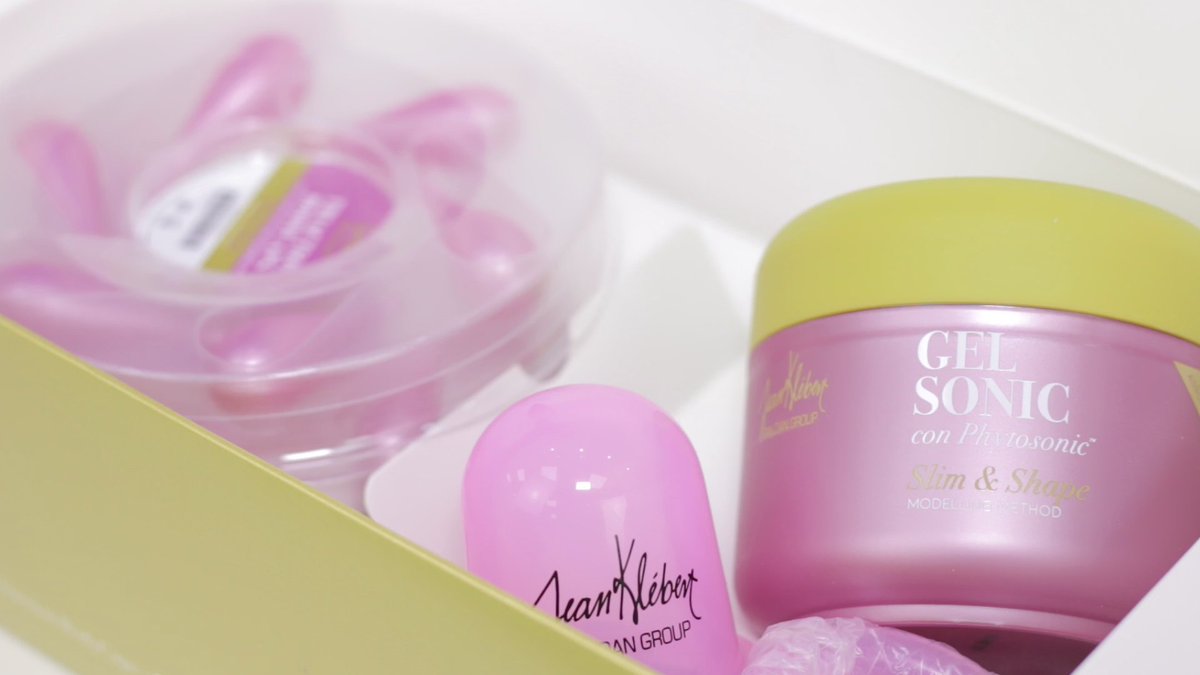 Hoy presentamos nuestra última novedad: el tratamiento cosmético con efecto ultrasónico Slim &amp; Shape, ideal para remodelar el cuerpo y reducir la grasa localizada y la #celulitis. Hace unos días, hicimos el lanzamiento en los exclusivos centros <a href="/CentrosCA/">Cristina Álvarez</a> goo.gl/Fp3aUf