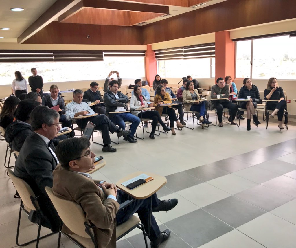 utpl's tweet photo. Generar innovación social es de un de las metas que UTPL se plantea en el conversatorio con los directores de #ObservatoriosUTPL https://t.co/S55FWRGXvu