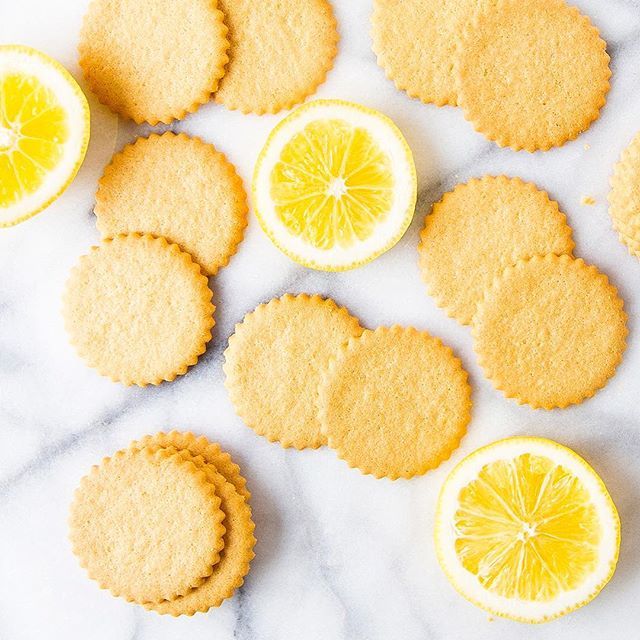 SalemBaking's tweet photo. Taste the bright side.🍋 https://t.co/FWb6IbYggM